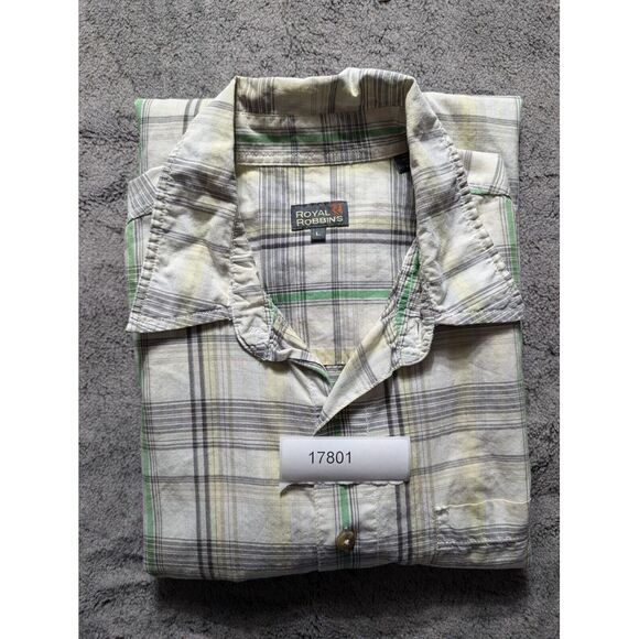 Royal Robbins Short Sleeve Button Up Shirt Men's Size Large Plaid - Picture 13 of 13